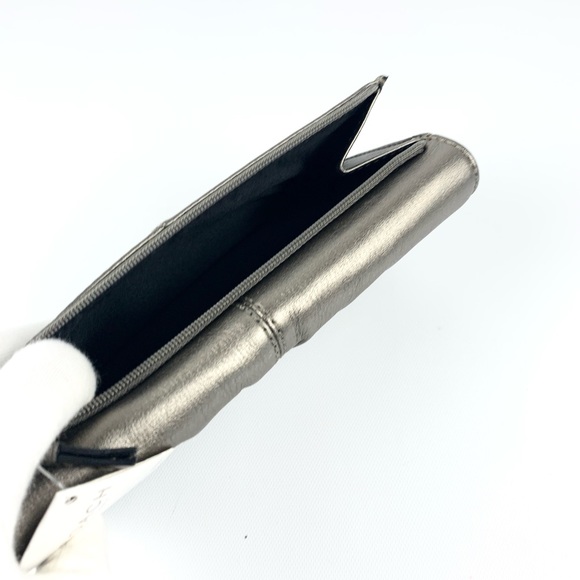 Authentic COACH   No. F42813
✨ Soho Plated Leather Slim Envelope ✨ New with Tag - Picture 12 of 14